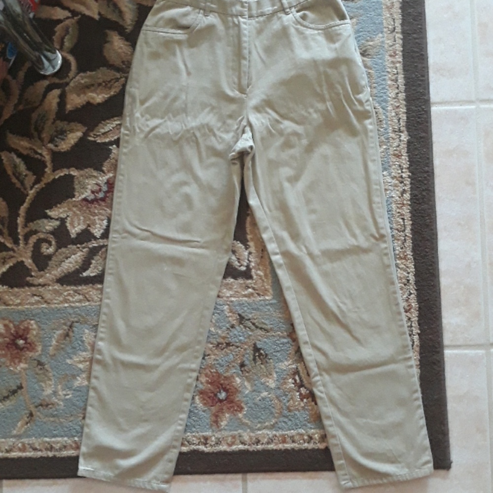 Petite Sophisticate khaki pants